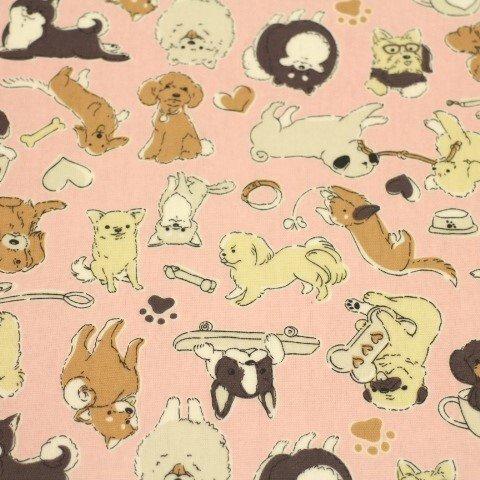 ラミネート生地 犬柄 犬 いろんな犬 チワワ ピンク色 Ｒ－289 　１０７㎝幅×５０㎝
