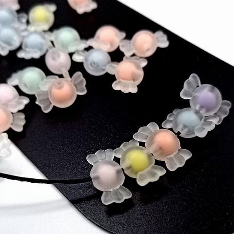 【材料】50ｇ(約100個) キャンディのアクリルビーズ【素材】