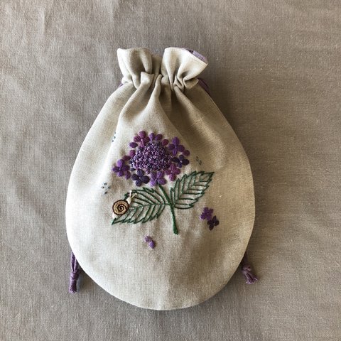 【 受注制作 】紫陽花の刺繍巾着ポーチ