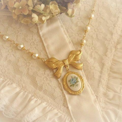 ♡Vintage Rose Cabochon necklace♡(blue)