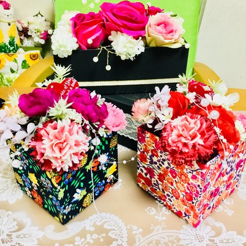 母の日💐リバティカーネーションBOX🎁