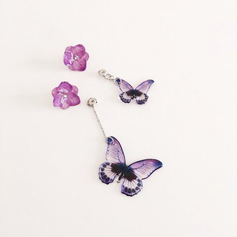 ２flowers clear purple butterfly