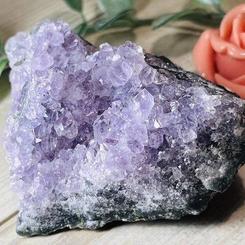 フラワー✨　紫水晶　アメジスト　ラフストーン　原石　クラスター