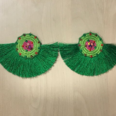 GREEN EMBROIDERY BEADS TASSEL FRINGE CHARM PARTS