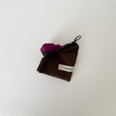  "Chestnut Tree× Gromwell" poitto10深型 天然色素染NYLON POUCH