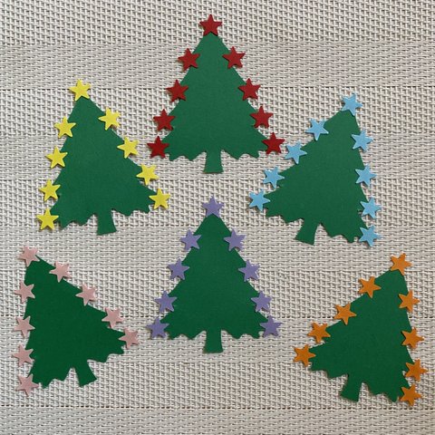 クラフトパンチ　クリスマス　クリスマスツリー　星　メッセージカード　アルバム素材　保育園　幼稚園