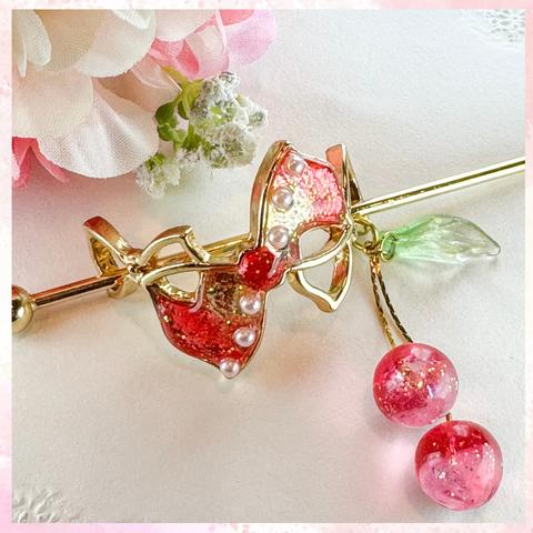 さくらんぼ 揺れる 髪飾り かんざし /レッド/大人かわいい レジン アクセサリー 