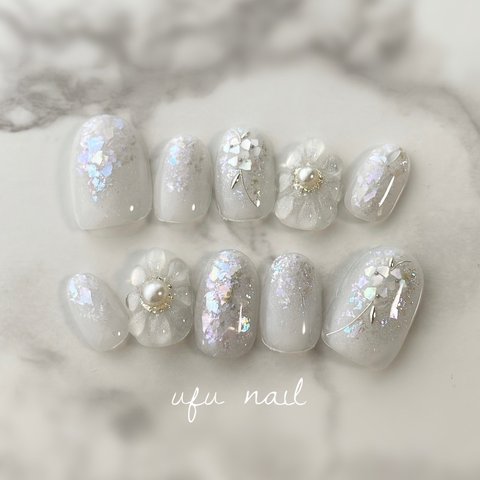 white sorbet luminous flower nail ホワイトソルベ ルミナスフラワーネイル