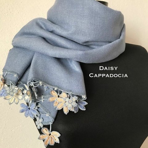 刺繍のお花つき　パシュミナストール　ライトブルー