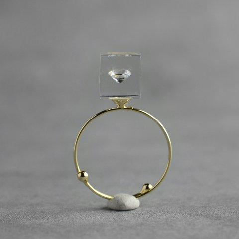 ジルコニアのオープンリング 指輪 フリーサイズ ゴールドカラー 小ぶり シンプル 結婚式 お呼ばれ ギフト 誕生日プレゼント