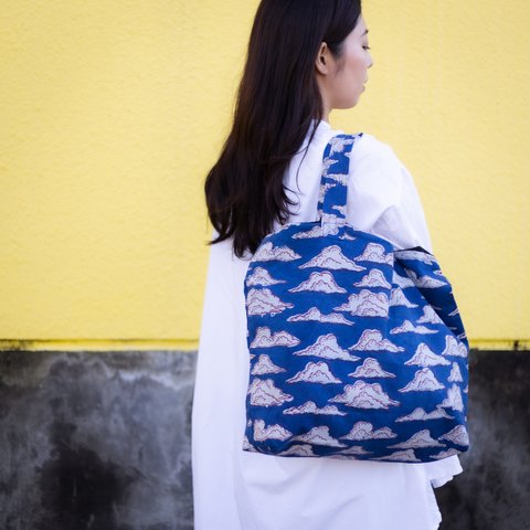 Hand block print kinchaku bag / kumo