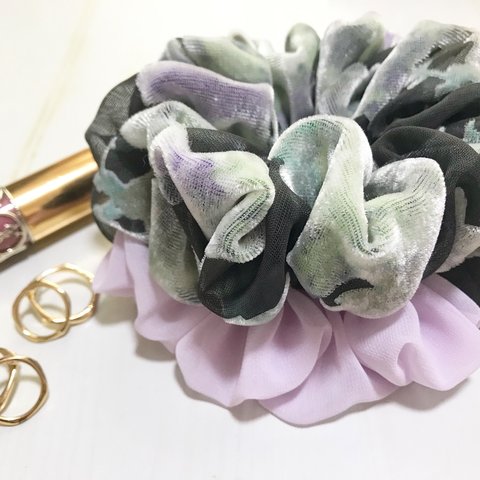 feminine rose   soft lavender