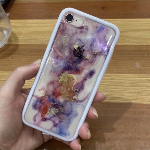 アルコールインクアート　スマホケース　パープル×レッド×ブルー（ソフトiPhoneSE）