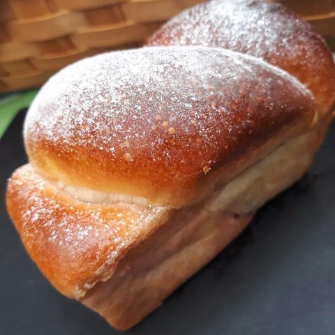 天然甘酒酵母で作ったミニ食パン