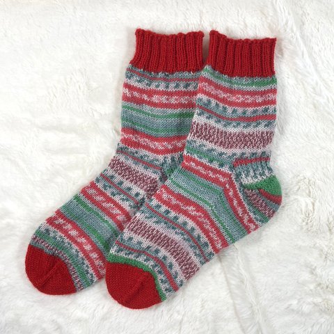 ☆送料無料☆手編みの靴下クリスマスバージョンラメなし