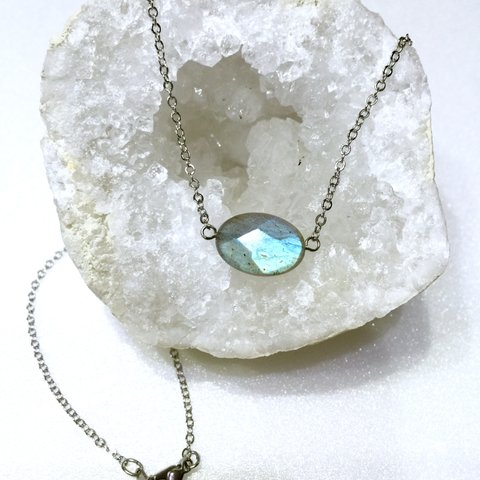 Labradorite.〜天然石ラブラドライトのネックレス〜