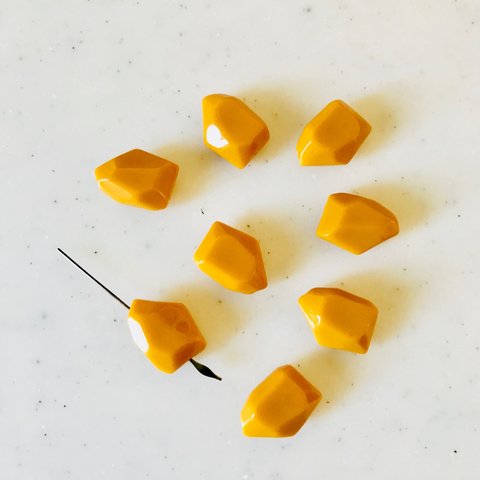 Ocher Faceted Geometric Hexagon Beads 