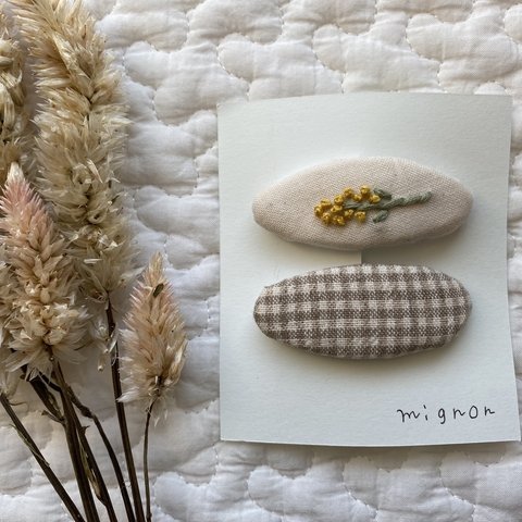 送料無料♡パッチンピン　ミモザ刺繍〈2点セット〉