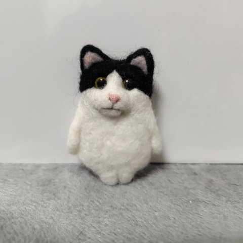 羊毛フェルト 白黒猫マグネット(全身)