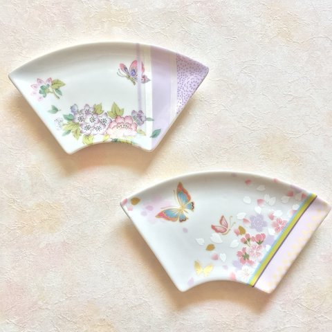 蝶と花和柄　扇皿2枚