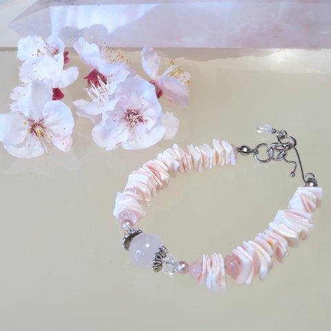 花びらの絨毯【Ⅱ】◇Rose Quartz × Pink shell／316L-bracelet