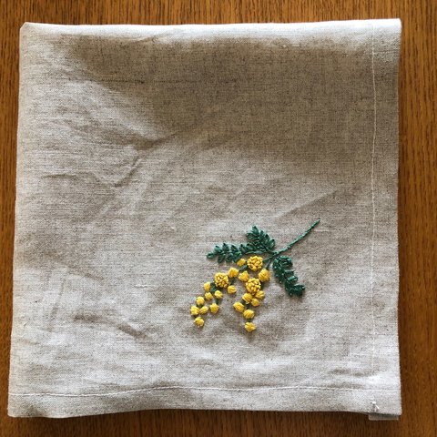 刺繍の大判ハンカチ☆ミモザ