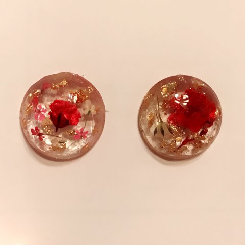 red＊ピアス