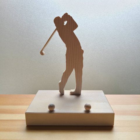 『ゴルファー３』木製スマホスタンド