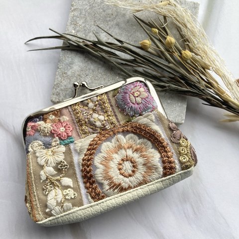 インド刺繍リボン パッチワーク がま口 訳あり B品 ②