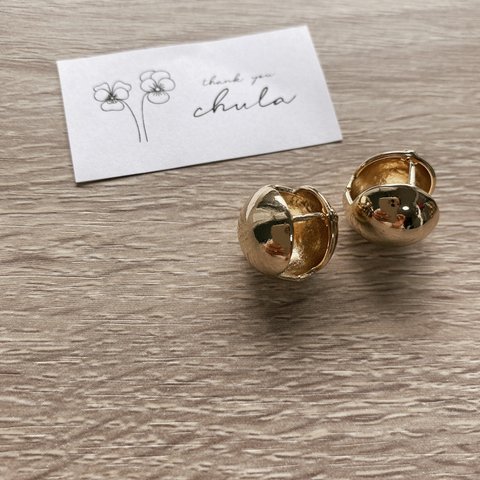 "chula" gold ball pierce