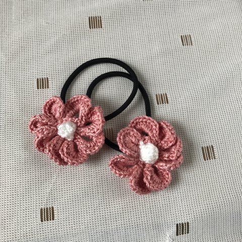 手編みお花ヘアゴム  ピンク