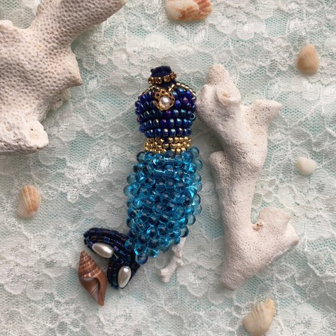 No.2🧜‍♀️人魚姫ブローチ🧜‍♀️　人魚姫ストラップ　ビーズ刺繍