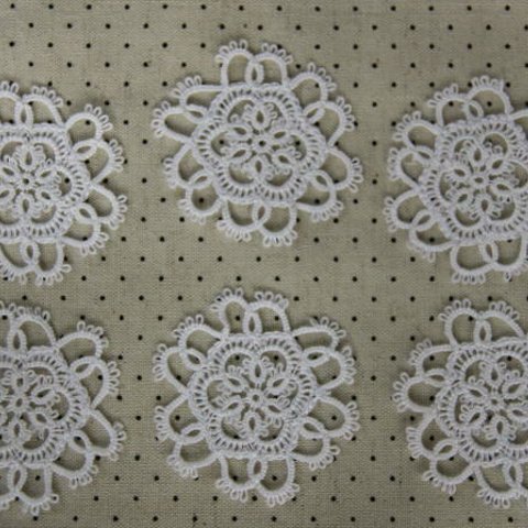 6枚＊タティングレース＊デイジーモチーフ    Handmade tatting lace 6pcs (daisy)