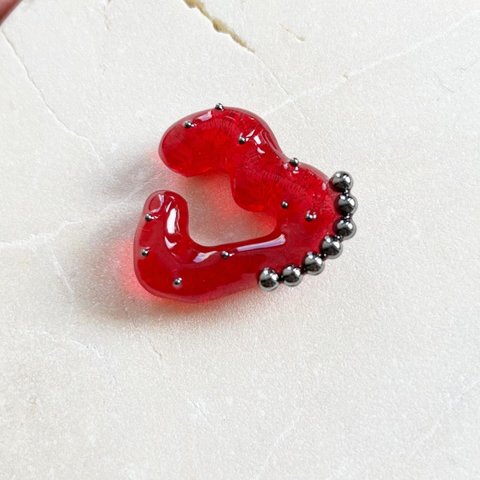 small HEART earcuff ( Pop red arrange )//イヤーカフ　