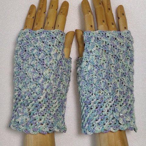 シルク混コットン・ハンドウォーマー( 水色、薄紫、薄水色の混ざり)・手袋   