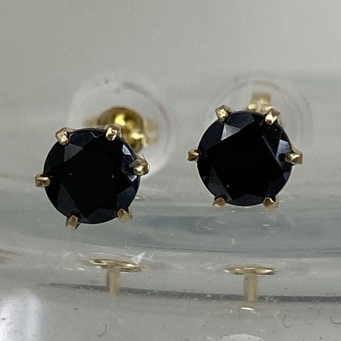 k18YG AU750 18金 天然ブラックダイヤモンド0.7ct イエローゴールドピアス