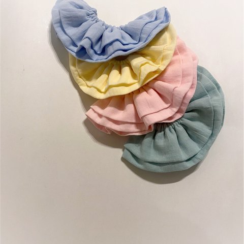 Pastel color frill bib＊