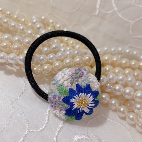 刺繍のお花 embroidery flower   ボタニカルガーデンヘアゴム