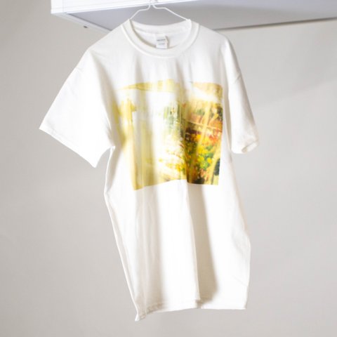 Fragment T-shirt　 ‘Florist in the mirror’