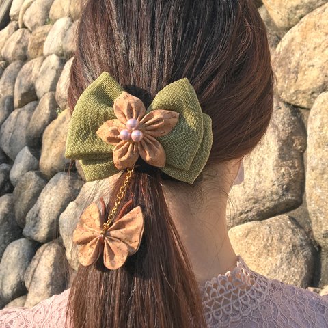 ＊お試し価格＊ コルク生地のお花とチョウチョのヘアアクセサリー