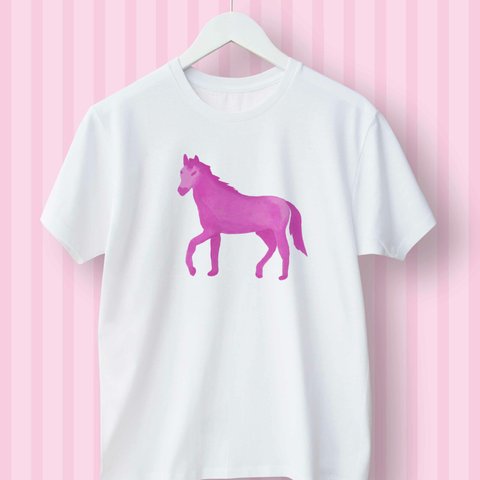 ピンクの馬 ユニセックスTシャツ