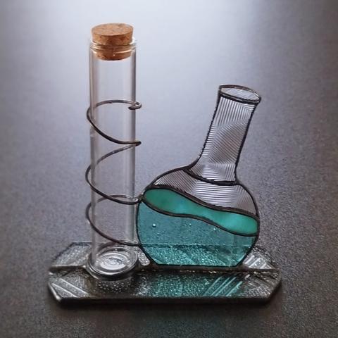 フラスコと試験管の一輪挿し 花瓶　青緑　昭和ガラス　ステンドグラス　オブジェ