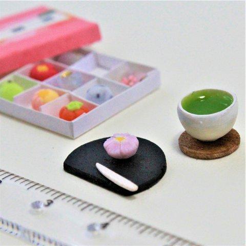 ミニチュアフード　かわいい和菓子の詰め合わせ