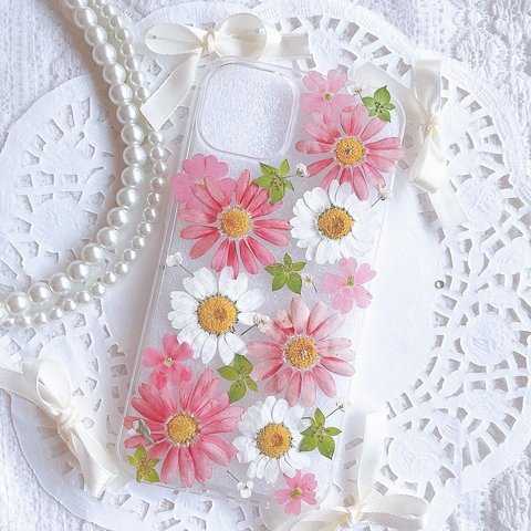 セール中❤️早め発送♡全機種♡ピンクとホワイトガーベラのスマホケース♡押し花スマホケース♡huawei arrows moto oppo Google pixel AQUOS