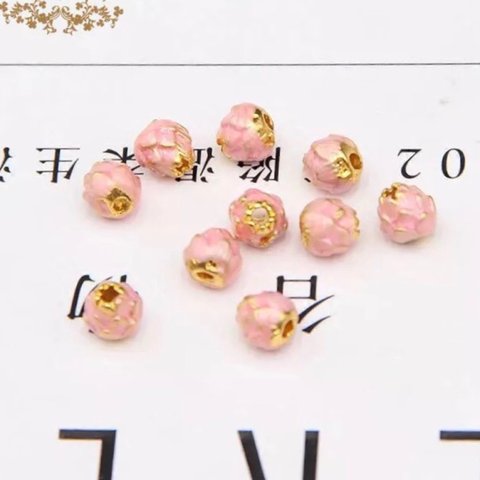 ピンクの蓮花ビーズ  6mm