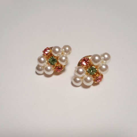 ダイヤピアス