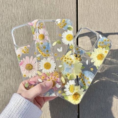 【spring breeze/white】 押し花スマホケース　全機種対応　android ソフトケース　手帳型ケース　iPhone14 13 12 12pro SE2 ミモザ　花柄　春