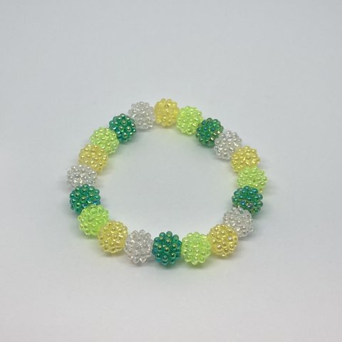 【一点物】緑色のベリー🫐ビーズブレスレット -beaded bracelet-