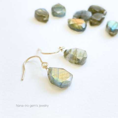 14kgf  labradorite pierce