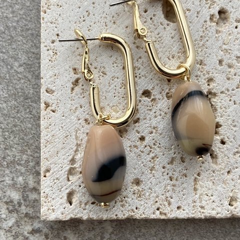 VINTAGE MARBLE GLASS PIERCE - GOLD